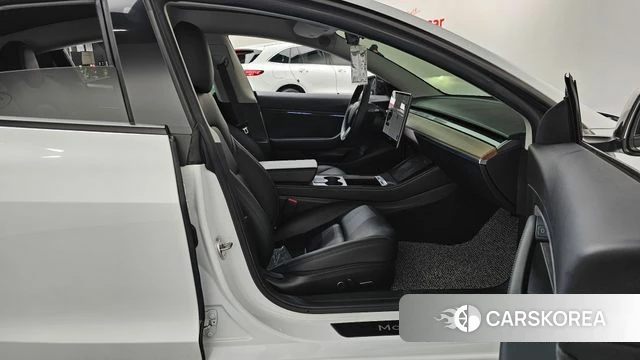 Tesla Model 3 id 4712416 из Кореи 18