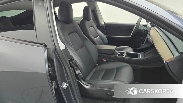 Tesla Model Y id 4855396 из Кореи 18