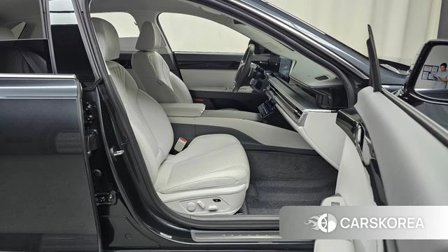 Hyundai Grandeur (GN7) id 5039879 из Кореи 18