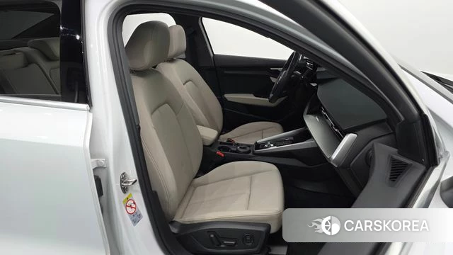 Audi A3 (8Y) id 5027172 из Кореи 18
