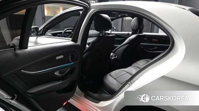Mercedes-Benz E-Class W213 id 5033439 из Кореи 18
