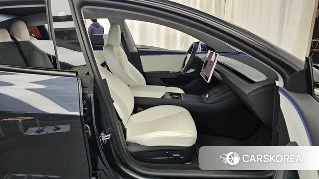 Tesla Model 3 id 4990465 из Кореи 18