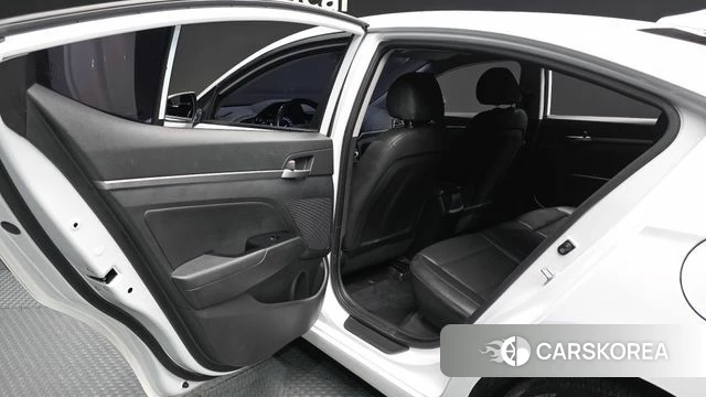 Hyundai The New Avante AD id 4998670 из Кореи 18