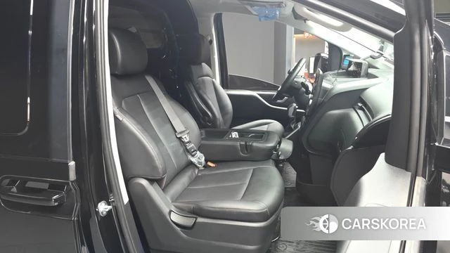 Hyundai Staria id 4660701 из Кореи 18