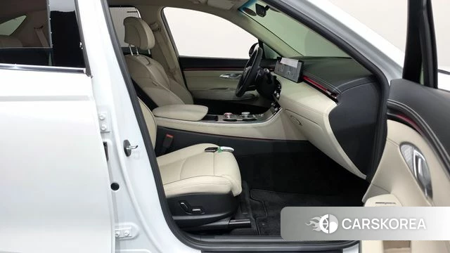 Genesis GV70 id 4985173 из Кореи 18