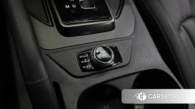Ssangyong The New Rexton Sports Cannes id 5040278 из Кореи 18