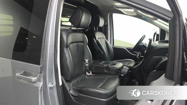 Hyundai Staria id 4997396 из Кореи 18