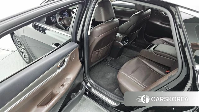 Hyundai The New Grandeur IG id 4457503 из Кореи 18