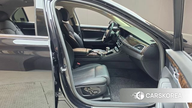 Genesis G90 id 4929796 из Кореи 18