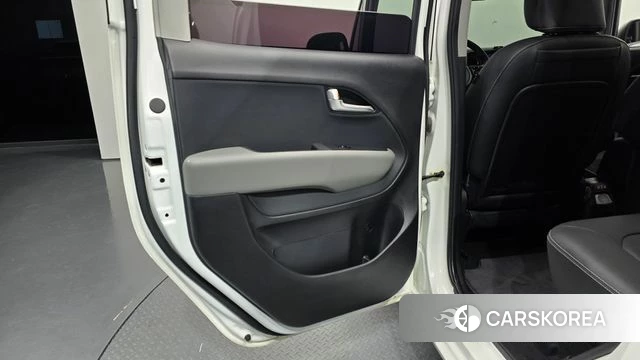 Kia The New Kia Ray EV id 5039607 из Кореи 18