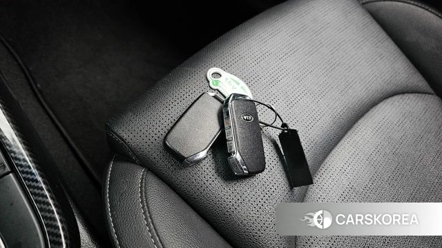 Kia Come New K3 id 5035806 из Кореи 18