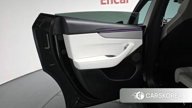 Tesla Model Y id 5045422 из Кореи 18