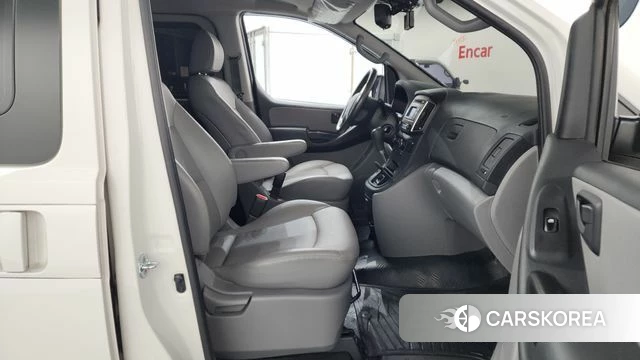 Hyundai The New Grand Starex id 4464528 из Кореи 18