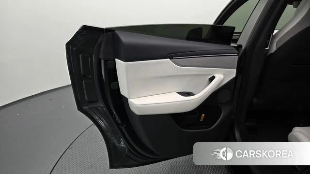 Tesla Model Y id 4847143 из Кореи 18