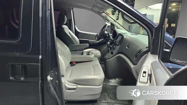 Hyundai The New Grand Starex id 5048026 из Кореи 18