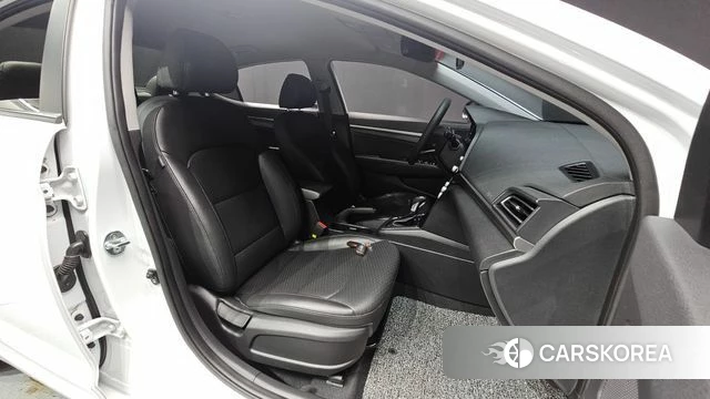 Hyundai The New Avante AD id 4978031 из Кореи 18