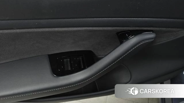 Tesla Model 3 id 4551274 из Кореи 18
