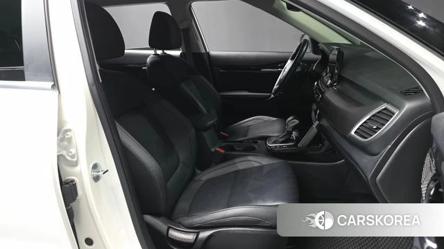 Kia Seltos id 4976906 из Кореи 18