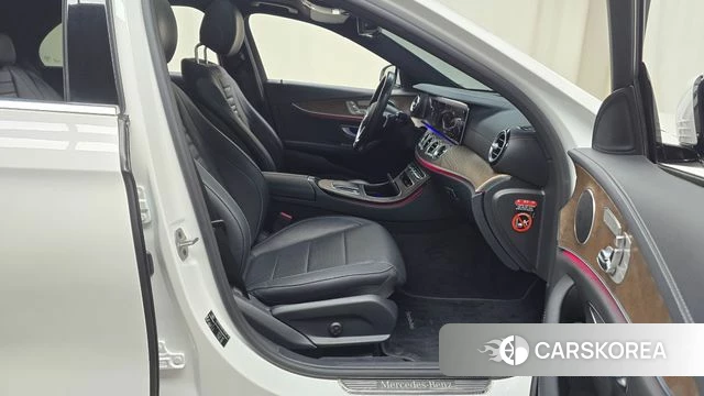 Mercedes-Benz E-Class W213 id 4997528 из Кореи 18