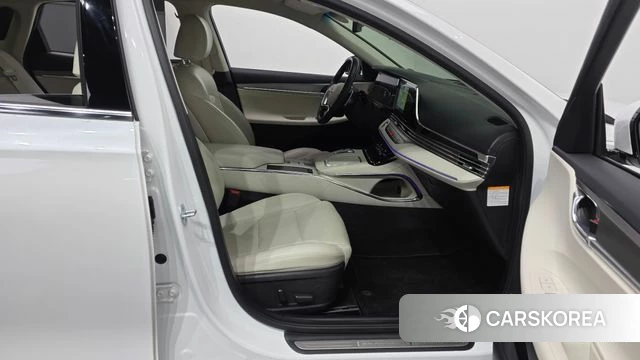 Hyundai The New Grandeur IG Hybrid id 4986650 из Кореи 18