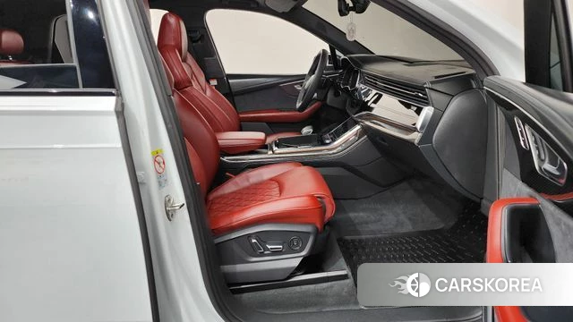 Audi SQ7 (4M) id 4898236 из Кореи 18
