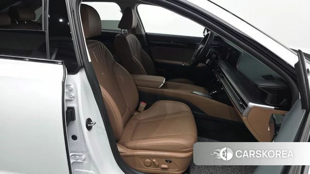 Hyundai Grandeur Hybrid (GN7) id 4879506 из Кореи 18