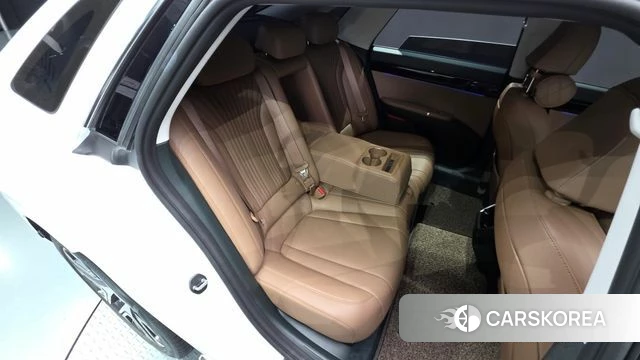 Hyundai Grandeur (GN7) id 4995849 из Кореи 18