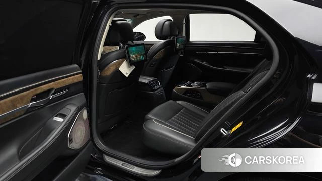Genesis G90 id 4959961 из Кореи 18