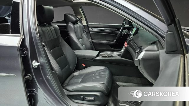 Honda Accord 10th Generation id 5040726 из Кореи 18