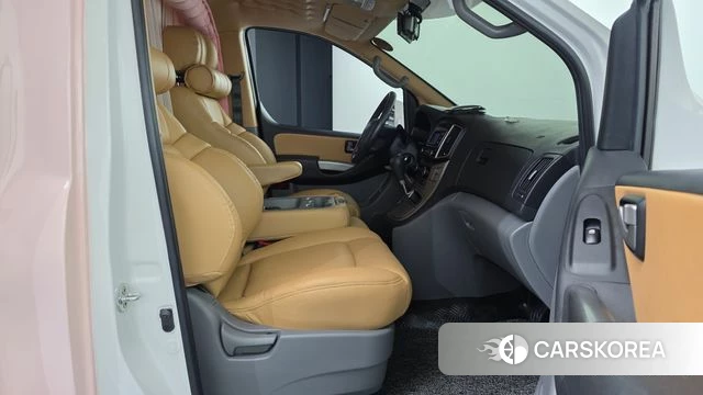 Hyundai The New Grand Starex id 4998000 из Кореи 18