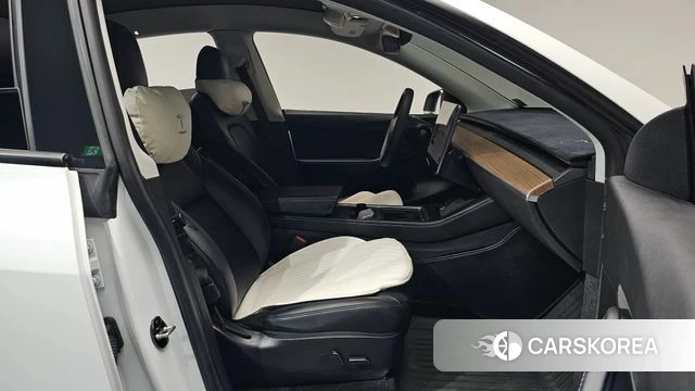 Tesla Model Y id 4736292 из Кореи 18