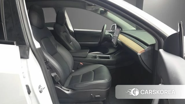 Tesla Model Y id 4881436 из Кореи 18