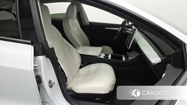 Tesla Model 3 id 5034332 из Кореи 18
