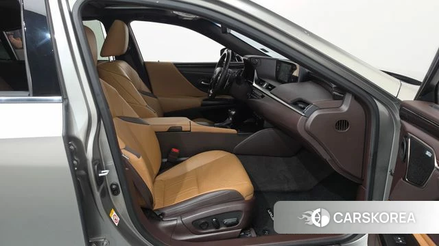 Lexus ES300h 7th generation id 4918679 из Кореи 18