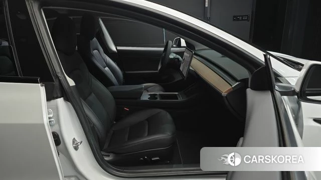 Tesla Model 3 id 4759264 из Кореи 18