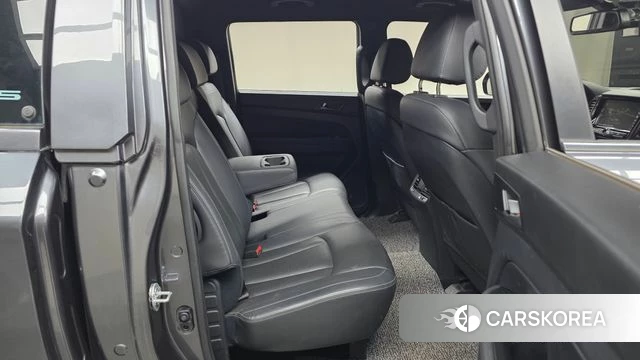 Ssangyong Rexton Sports id 5003768 из Кореи 18