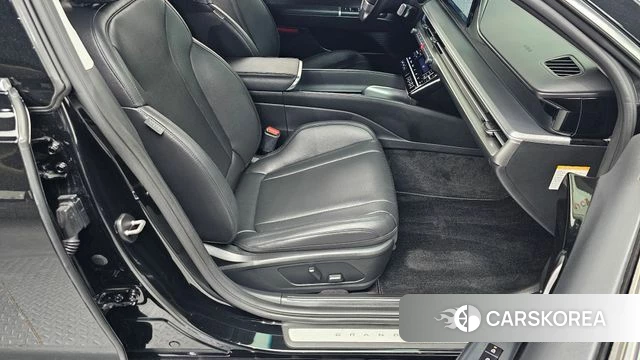 Hyundai Grandeur Hybrid (GN7) id 5021607 из Кореи 18