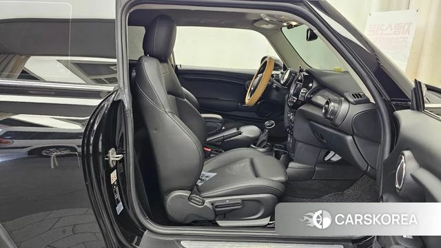 Mini Cooper id 4960024 из Кореи 18