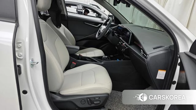 Kia Di Ol Nu Niro id 5039361 из Кореи 18