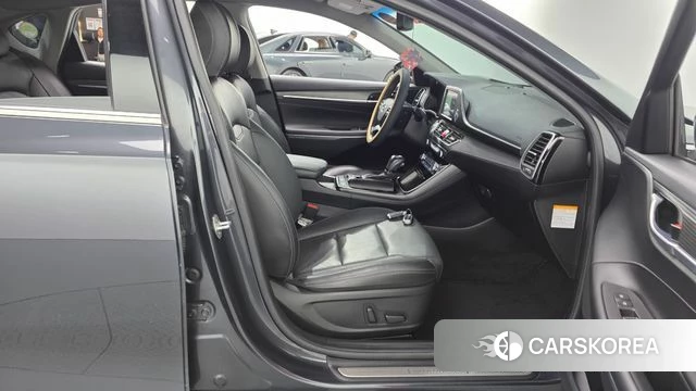 Hyundai Grandeur IG Hybrid id 5023983 из Кореи 18