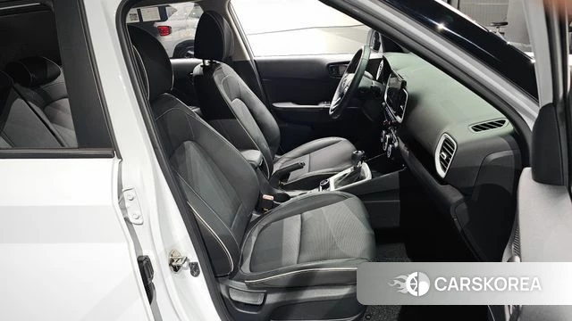 Hyundai Venue id 5017375 из Кореи 18