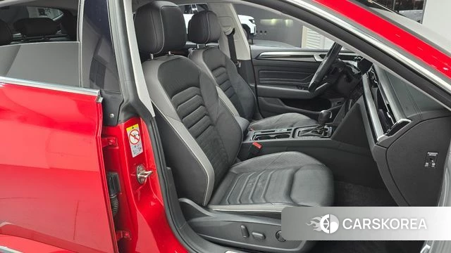 Volkswagen Arteon id 5033425 из Кореи 18