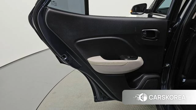 Hyundai Venue id 5027937 из Кореи 18
