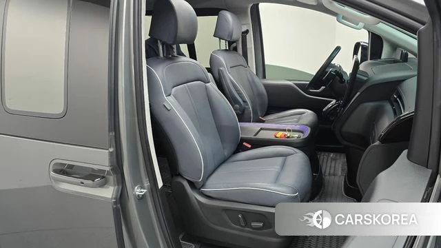 Hyundai Staria id 5003125 из Кореи 18