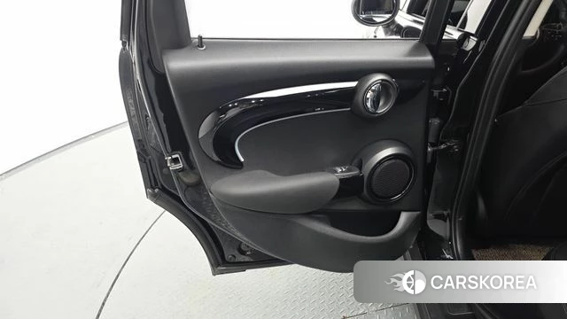 Mini Cooper id 4773707 из Кореи 18