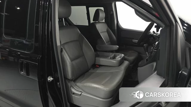 Hyundai The New Grand Starex id 4953040 из Кореи 18