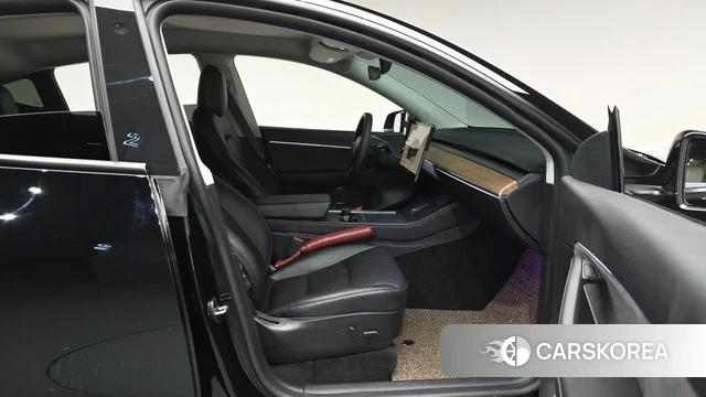 Tesla Model Y id 4991700 из Кореи 19