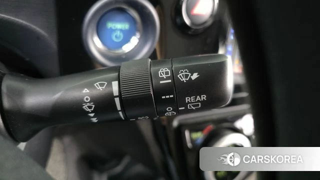 Toyota Prius C id 5014073 из Кореи 19