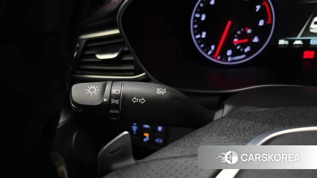 Genesis G70 id 4953175 из Кореи 19