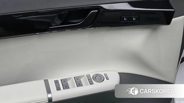 Hyundai Grandeur Hybrid (GN7) id 4965318 из Кореи 19